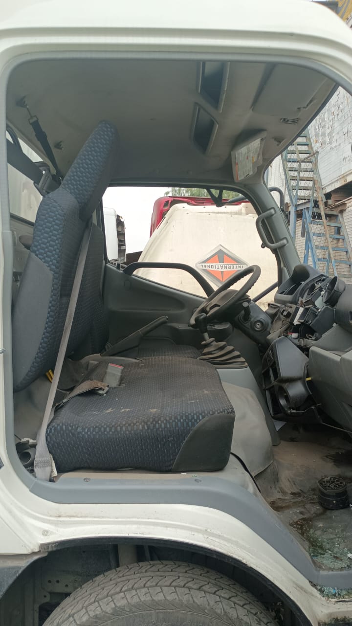  Hino CITY 515 2012    EN DESARME